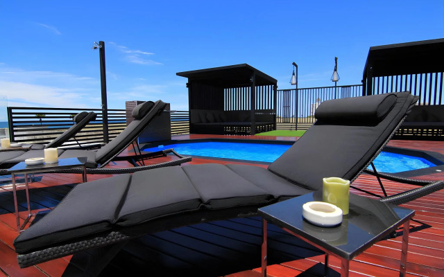 Inn residence serviced suites