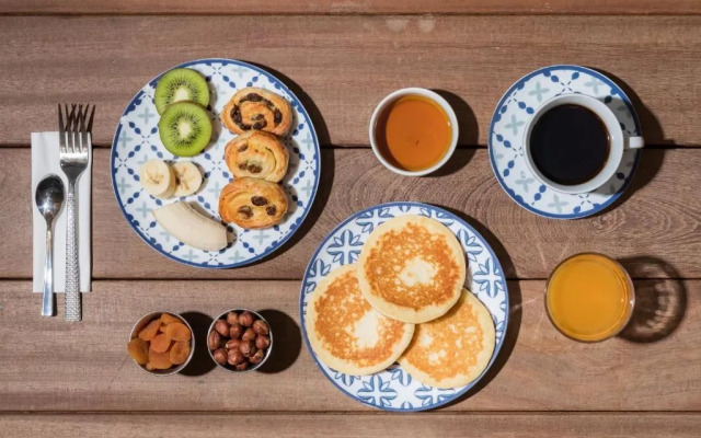 Hotel 10 Opera by HappyCulture