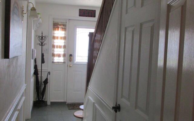 Cozy House B&B