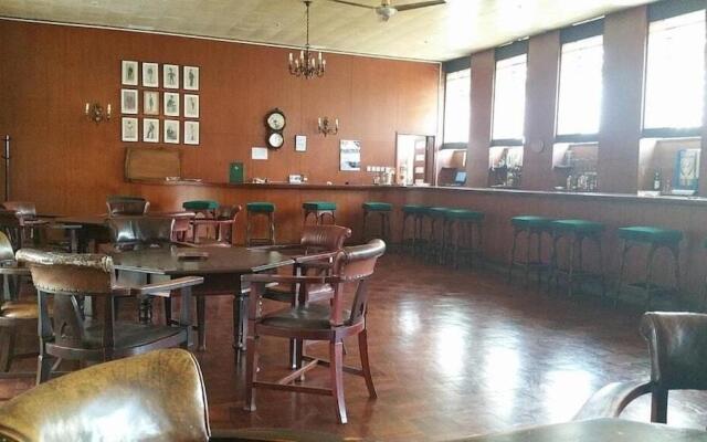 The Harare Club