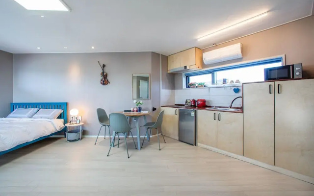 Pretty Queen Pension