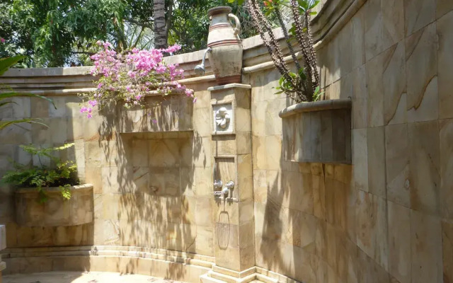 Gunung Paradis Retreat