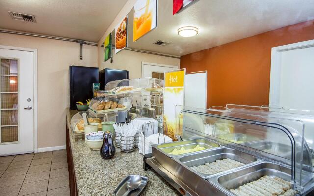 Quality Inn & Suites Lathrop - South Stockton