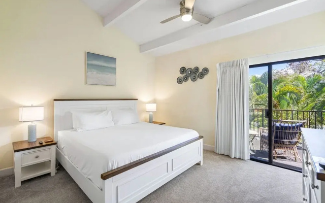 Maui Hill