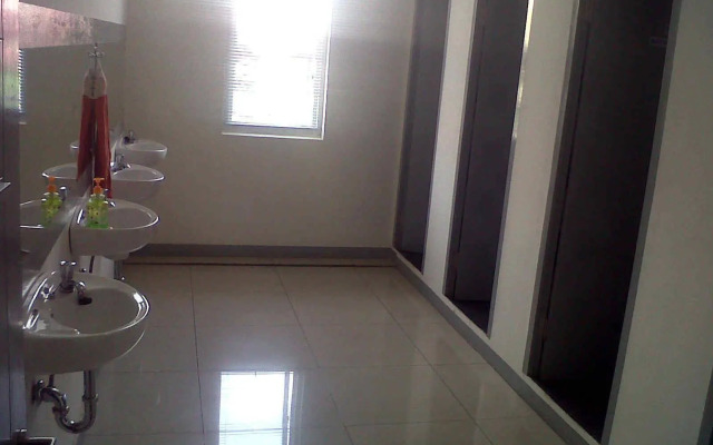 Chezbon Hostel