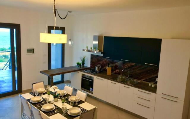 Red Luxury in Borgo Guardiola near Cefalù