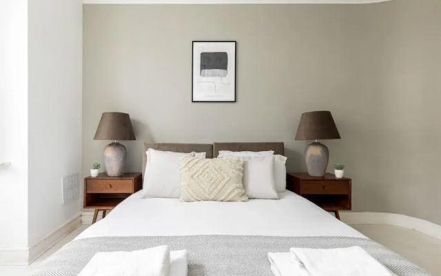 Modern Apartment in Walthamstow