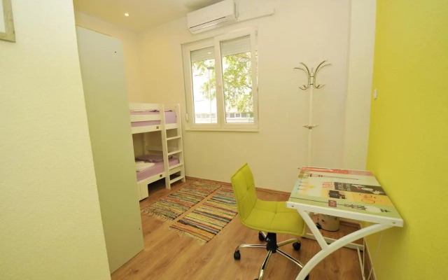 Oasis hostel