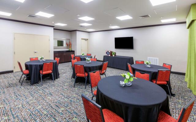 Hampton Inn & Suites Houston/League City