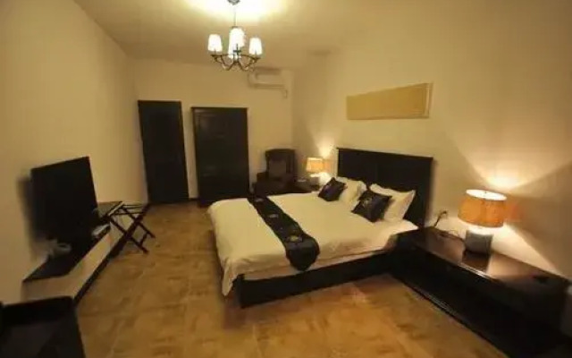 Yonder Way Hotel