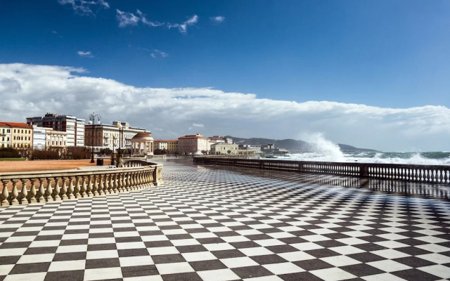 Ardenza's Aires 600 Mt From Sea