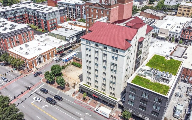 Home is Where the Arch is Across From Uga!