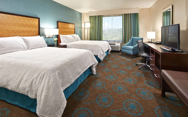 Hampton Inn Mission Valley [Ex Ramada Plaza]