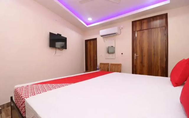 Hotel 3bros by OYO Rooms