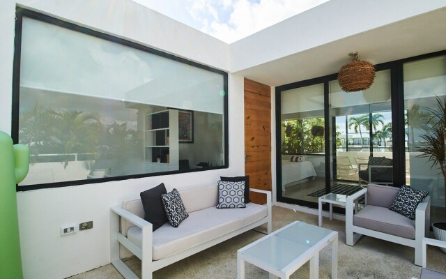 Siaan Luxury Condos 201 By Lockey