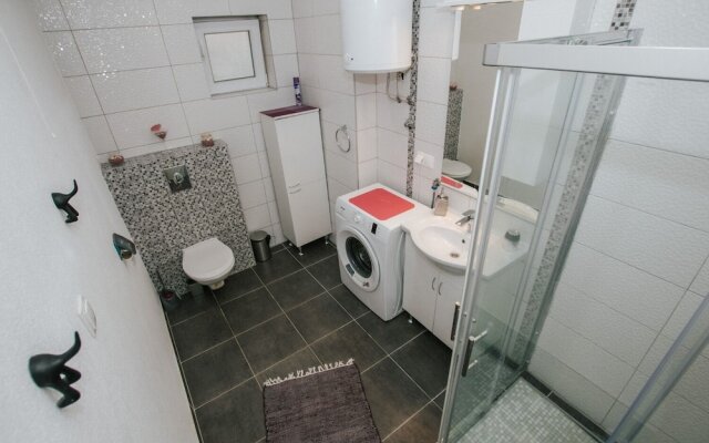 Florio - Garden & Free Parking - A1