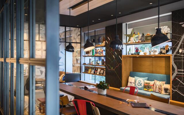 Moxy Tokyo Kinshicho