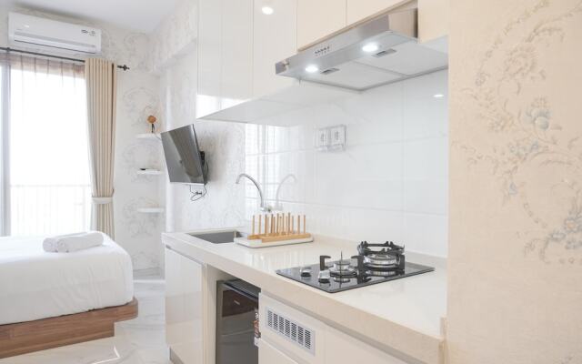 Warm And Cozy Stay Studio Apartment At Sky House Bsd