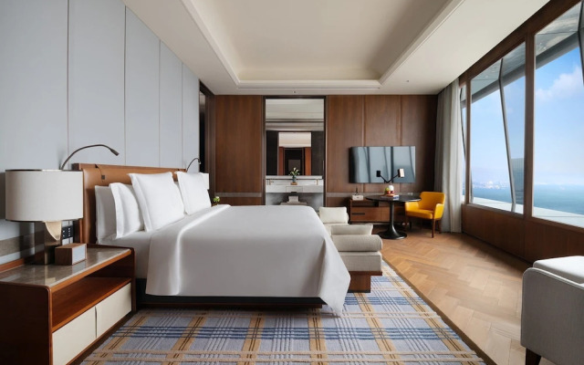Four Seasons Hotel Dalian