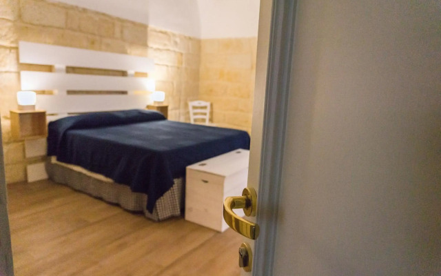 Donato Rooms