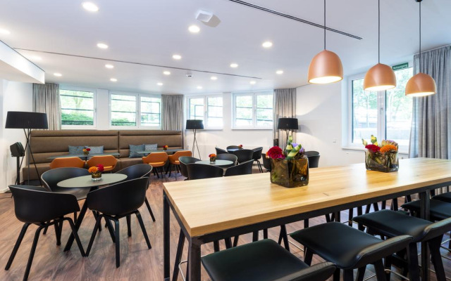 Numa Hamburg Fore