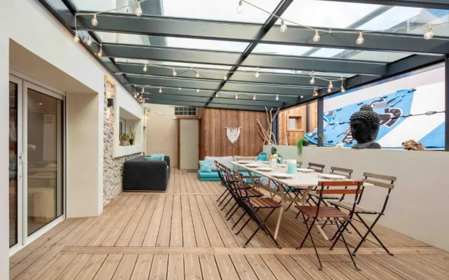 Hossegor Surf Hostel / LE SURF SPOT