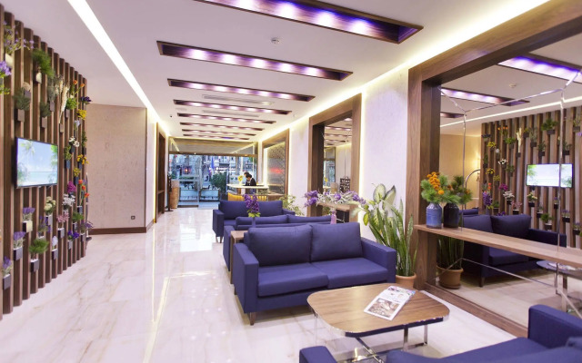 Artur Hotel
