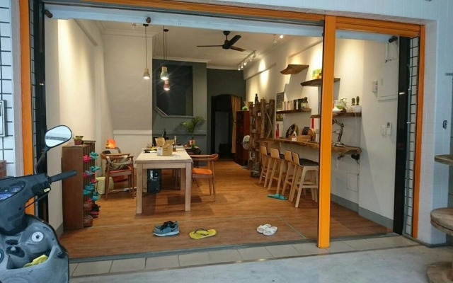 Navel Orange Hostel