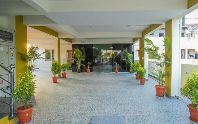 Collection O 14320 Pride Manyata