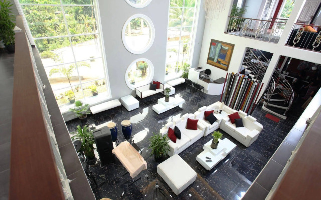 Ayaana Boutique Hotel