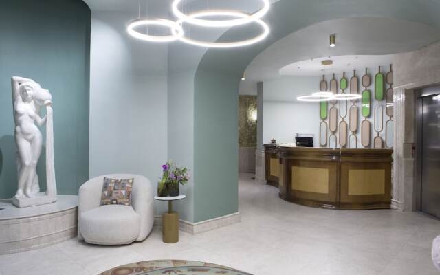 Hotel Venezia by ZEUS International