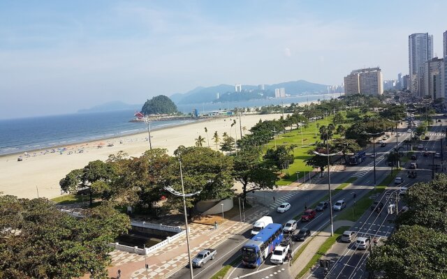 Apartamento em frente a Praia Santos