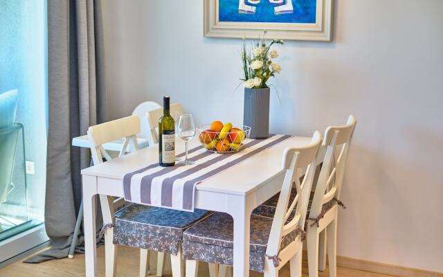 Luxury Seaside Apartment by Litto