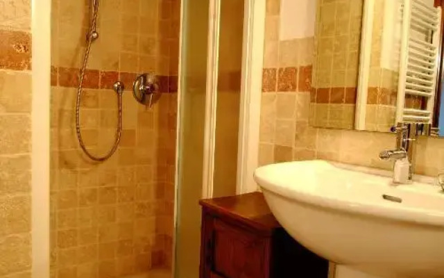 Panoramic Apartments Lerinon