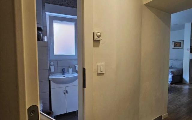 Charming 1-bed Apartment in Zagreb