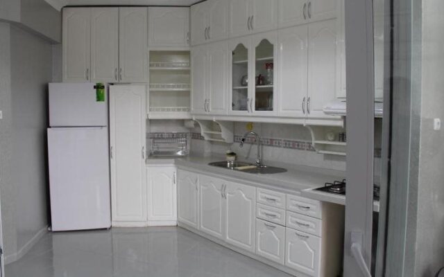 Abbasi Apart - 1
