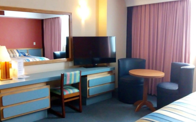 Segovia Regency Hotel