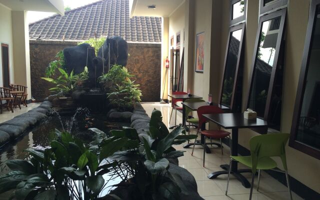 Maktal Hotel Mataram