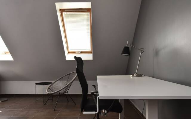 FM Deluxe 2-BDR Maisonette - Vitosha Mountain View