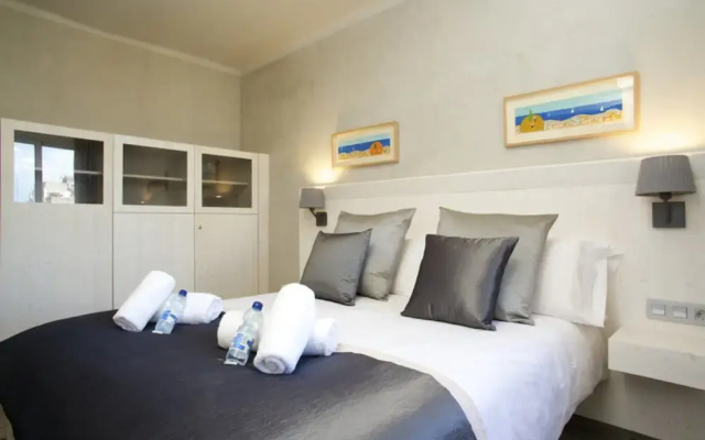 BarcelonaForRent Market Suites