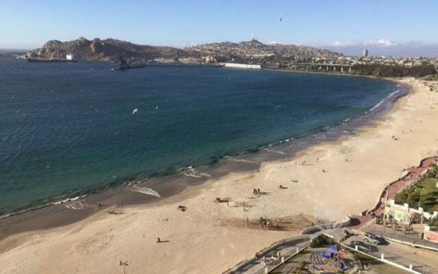 Deparamento 4p Edificio Bahia Horizonte Diaz