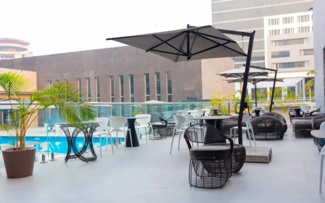 Palms By Eagles Airport City (formerly Holidayinn)