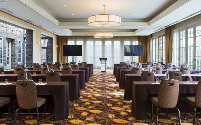 Renaissance Westchester Hotel