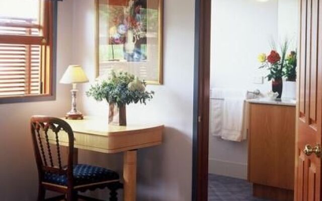 Leatherwood Lodge
