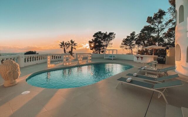 Villa The White Pearl