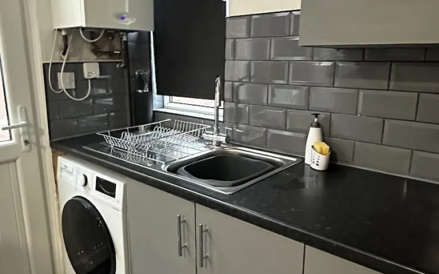 Cosy Manchester House Near Etihad and Coop Live