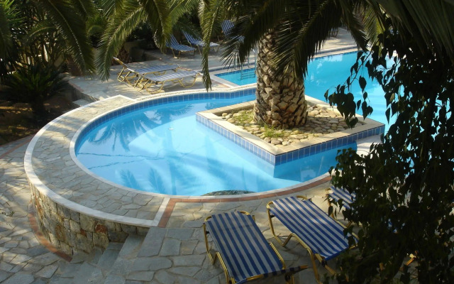 Maria Suites
