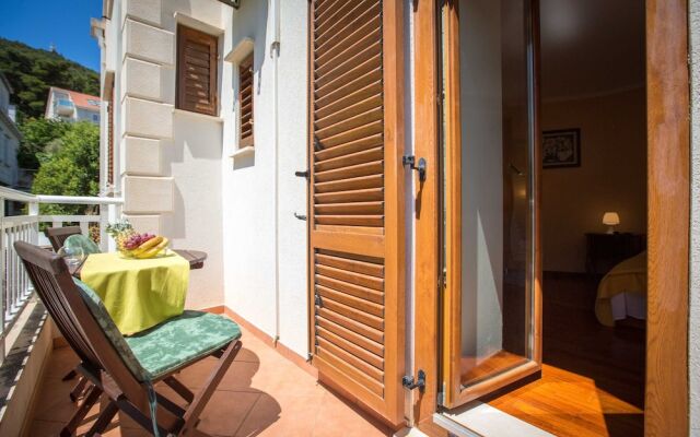 Holiday Home Lapad Beach Royal