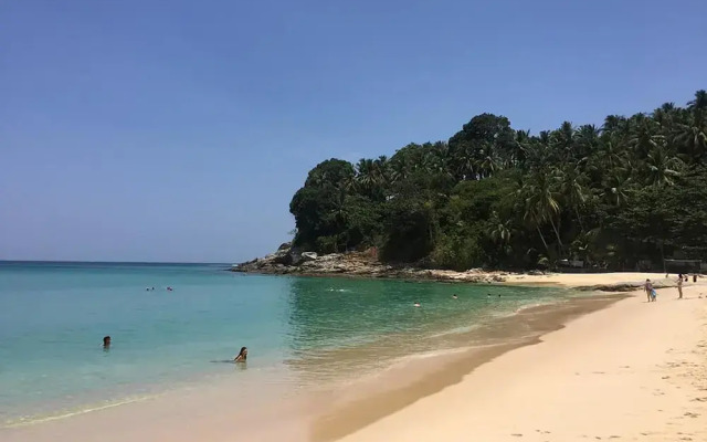 The Aristo Phuket Resort 11