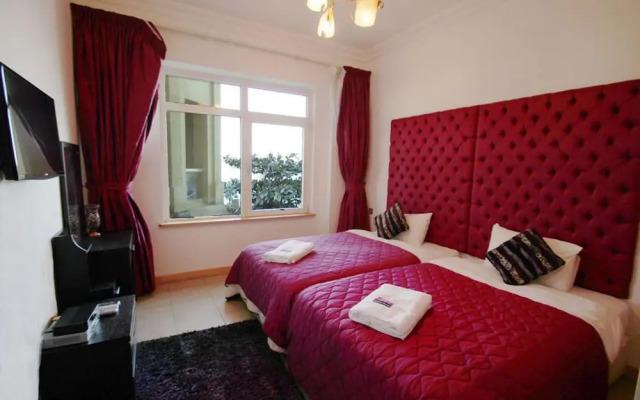 E&T Holiday Homes - Al Hatimi